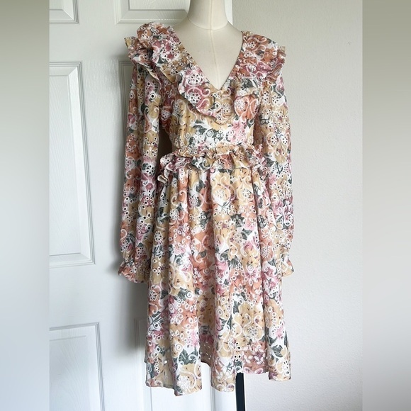 EN SAISON Floral Ruffled Long Sleeve Embroidery Mini Dress - Picture 5 of 9